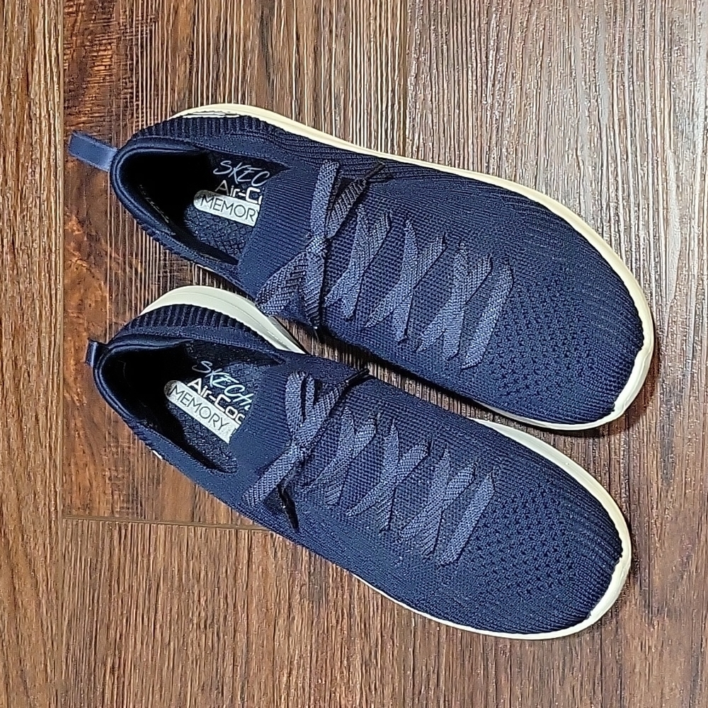 SKECHERS Air-Cooled Memory Foam blue slip on sneakers size 8